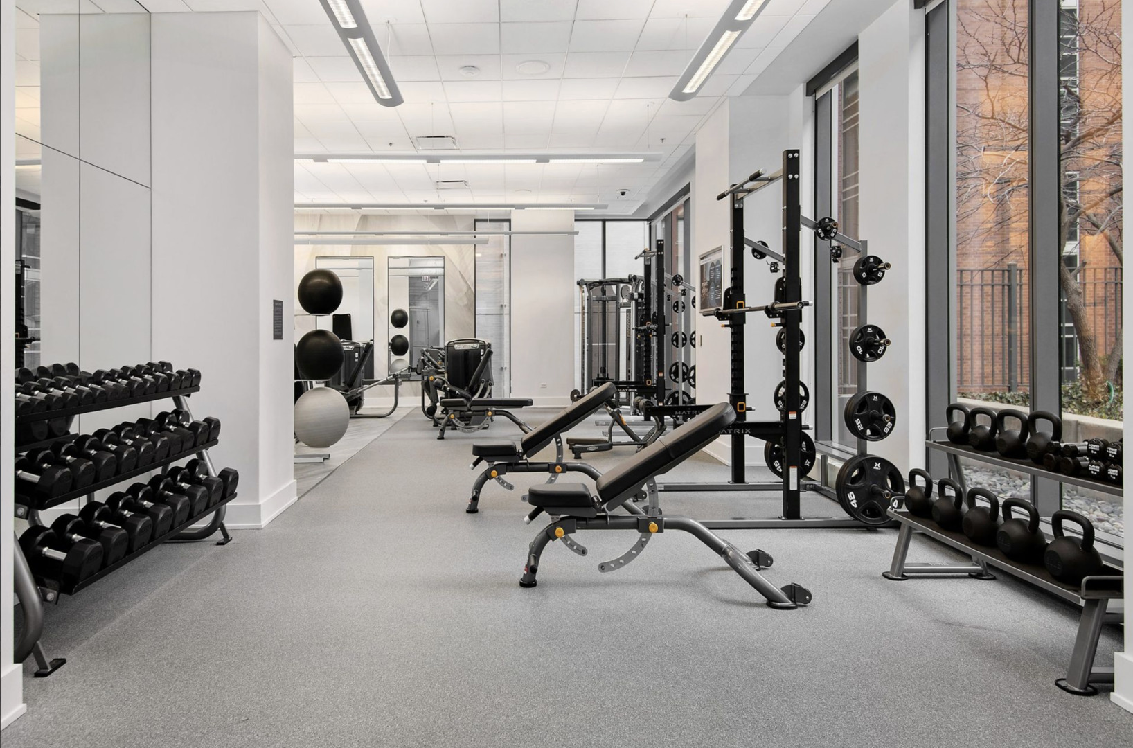 845 North State Street, Unit 902 Chicago, IL 60610 - Photo 21 of 27