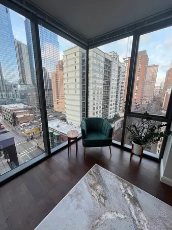 $4,300 | 845 North State Street, Unit 902, Chicago, IL 60610