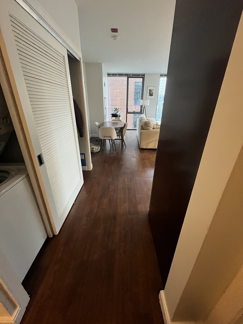 845 North State Street, Unit 902 Chicago, IL 60610 - Photo 9 of 27