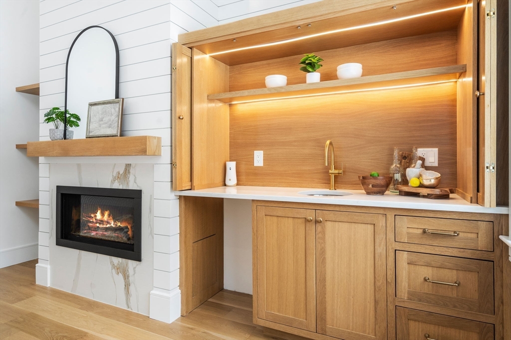 14 Fiske Pond Road Holliston, MA 01746 - Photo 23 of 37