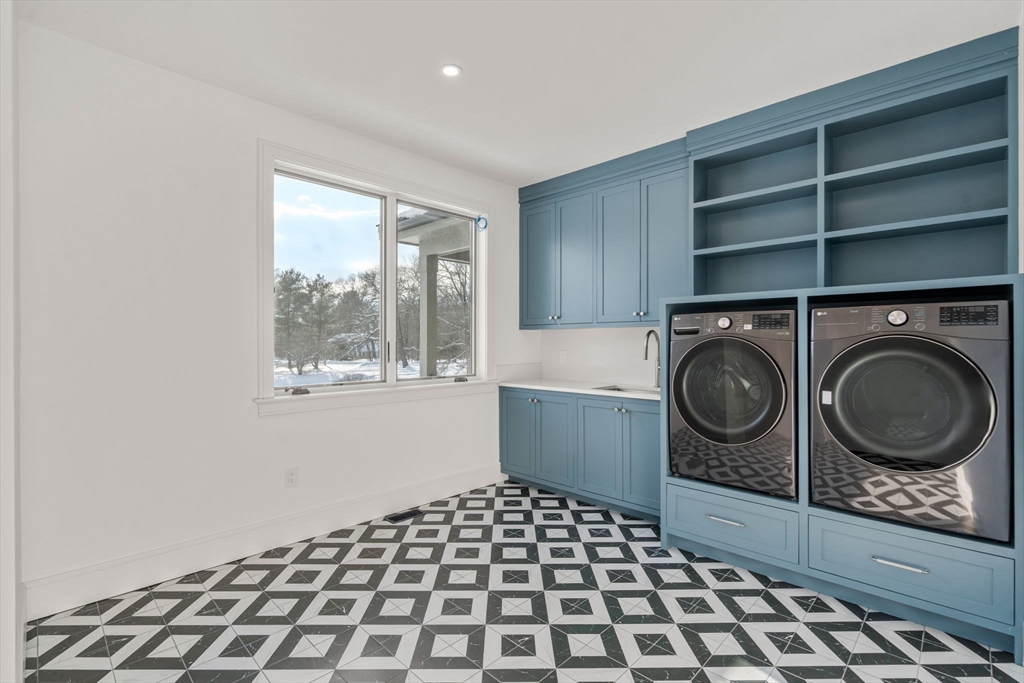 14 Fiske Pond Road Holliston, MA 01746 - Photo 29 of 37