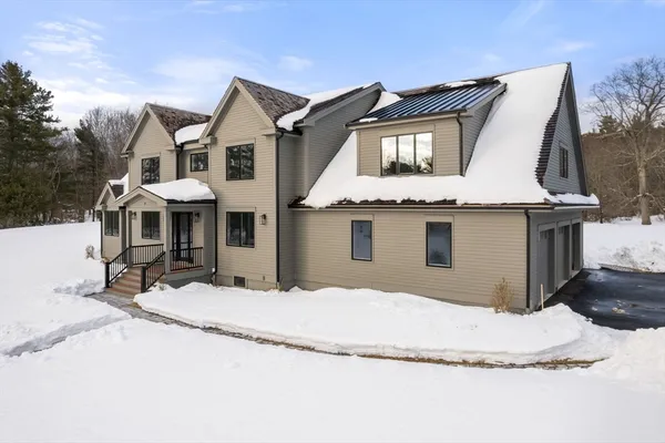 $2,450,000 | 14 Fiske Pond Road, Holliston, MA 01746