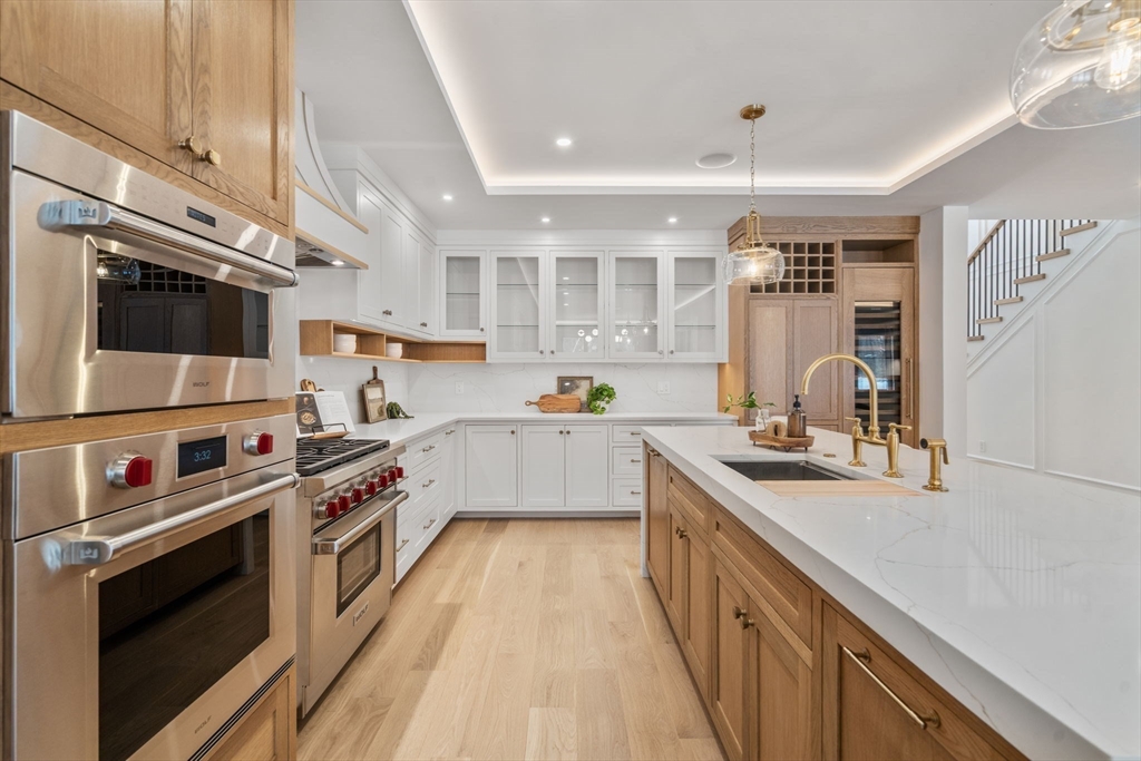 14 Fiske Pond Road Holliston, MA 01746 - Photo 5 of 37