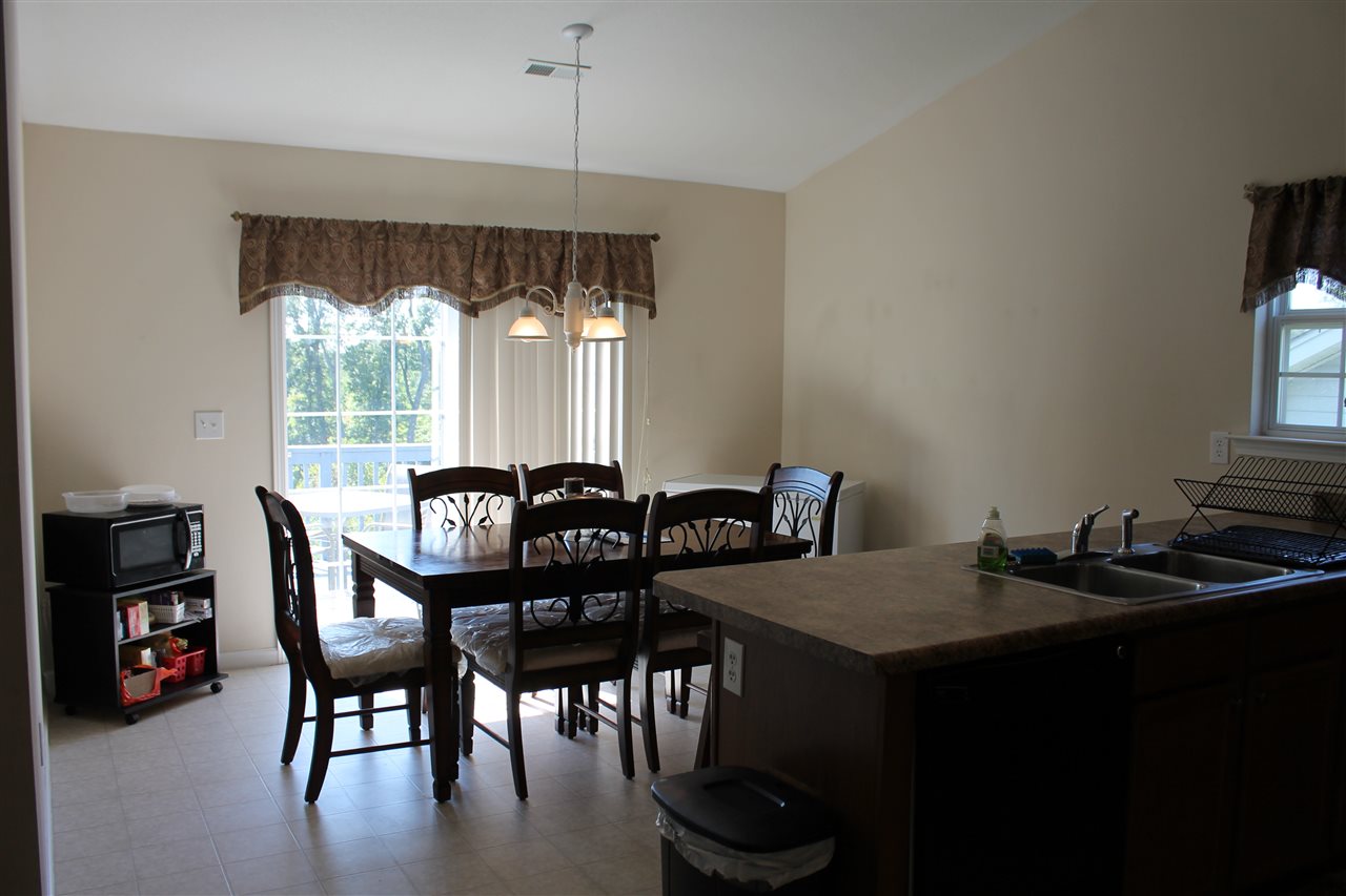 427 Lynnell Way Moore, SC 29369 - Photo 11 of 25