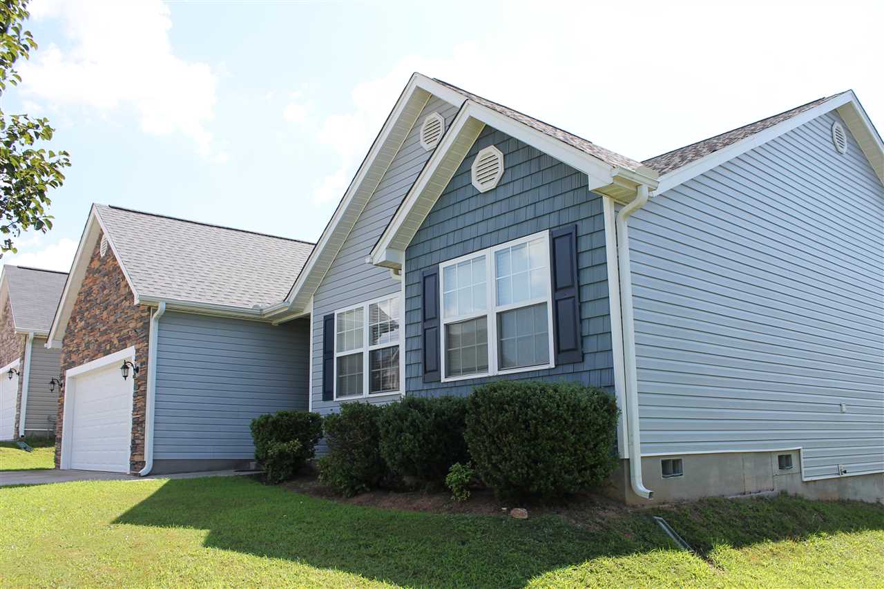 427 Lynnell Way Moore, SC 29369 - Photo 3 of 25