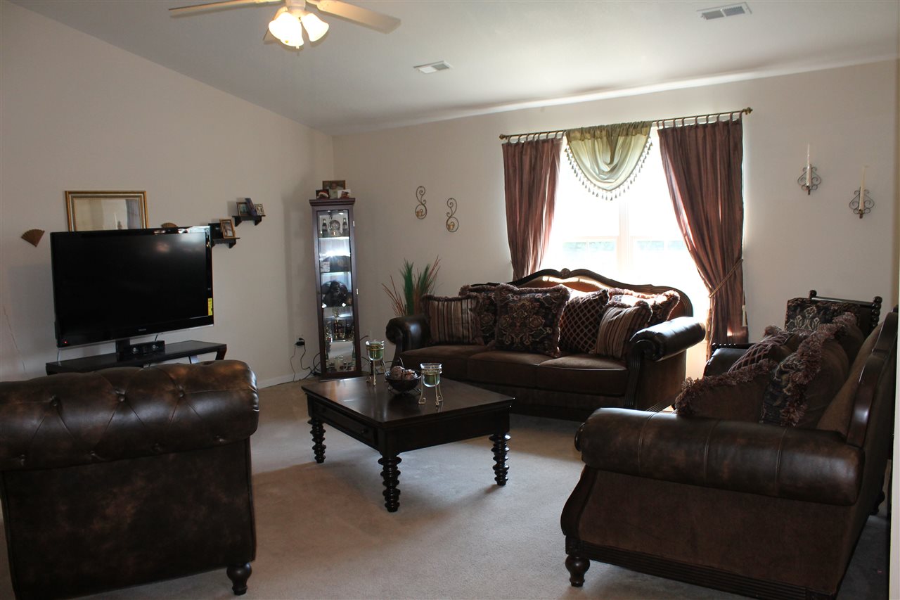 427 Lynnell Way Moore, SC 29369 - Photo 10 of 25