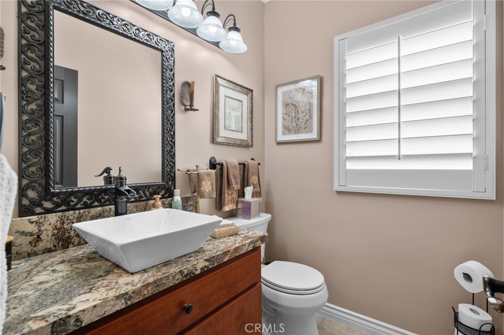 14178 Montclair Court Rancho Cucamonga, CA 91739 - Photo 16 of 45 Guest bath downstairs