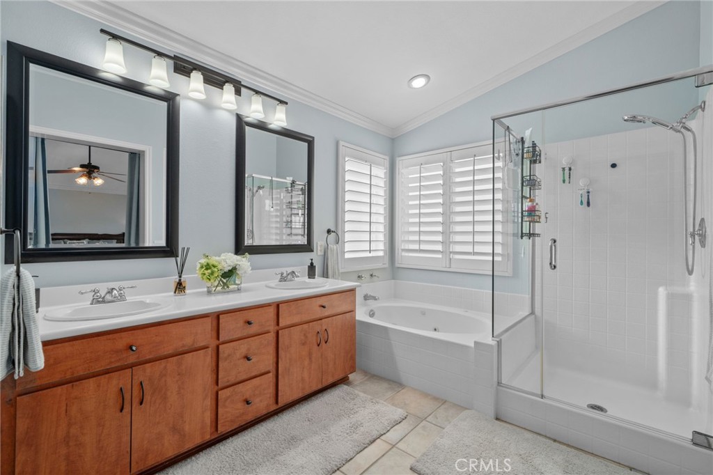 14178 Montclair Court Rancho Cucamonga, CA 91739 - Photo 24 of 45 Separate tub and shower