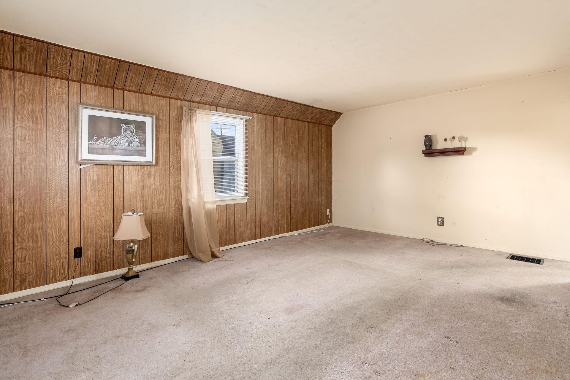 3507 Beulah Road Columbus, OH 43224 - Photo 6 of 37 006_2af_R 2507 Bealah Rd 0010
