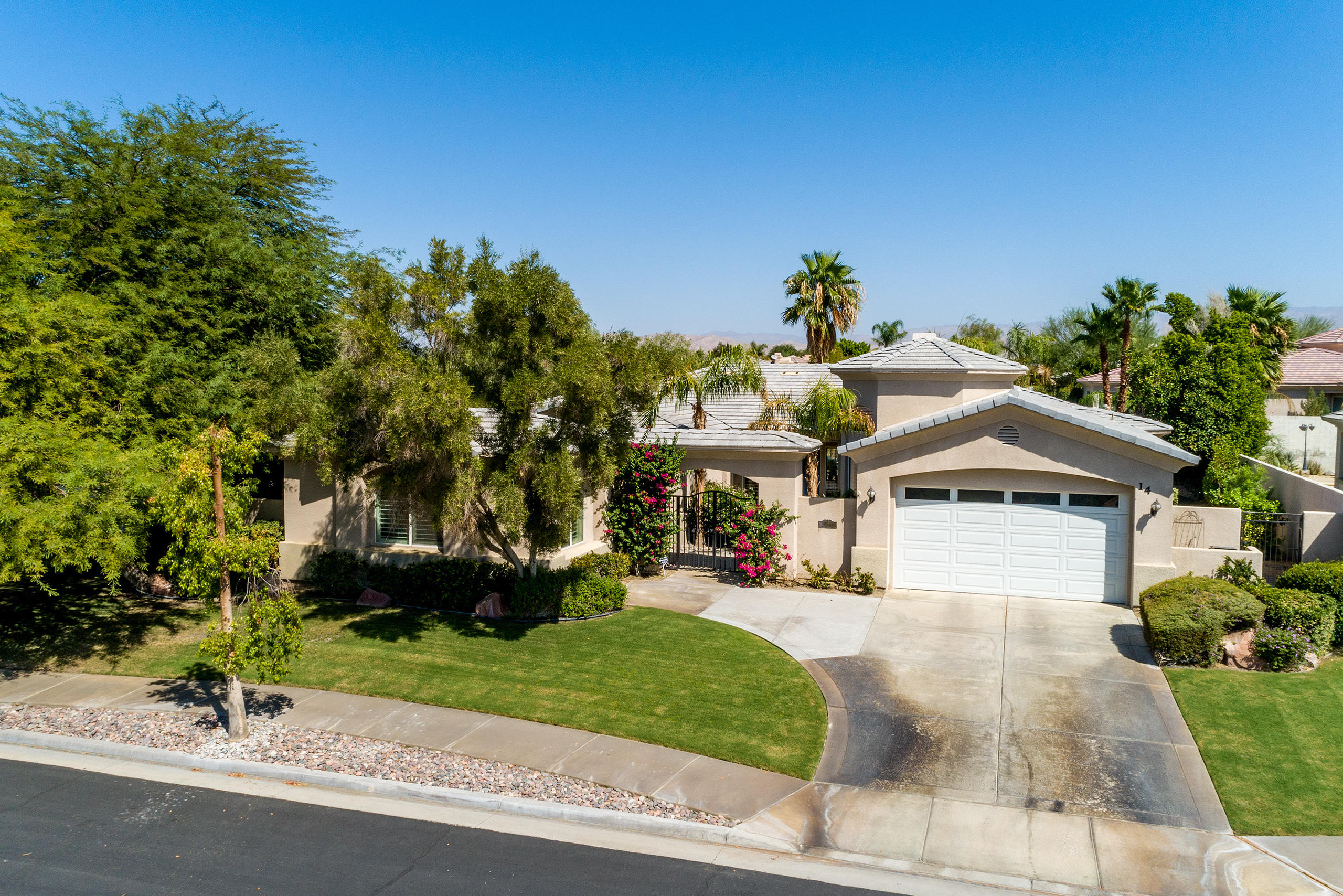 14 Bollinger Road Rancho Mirage, CA 92270 - Photo 28 of 31 0227