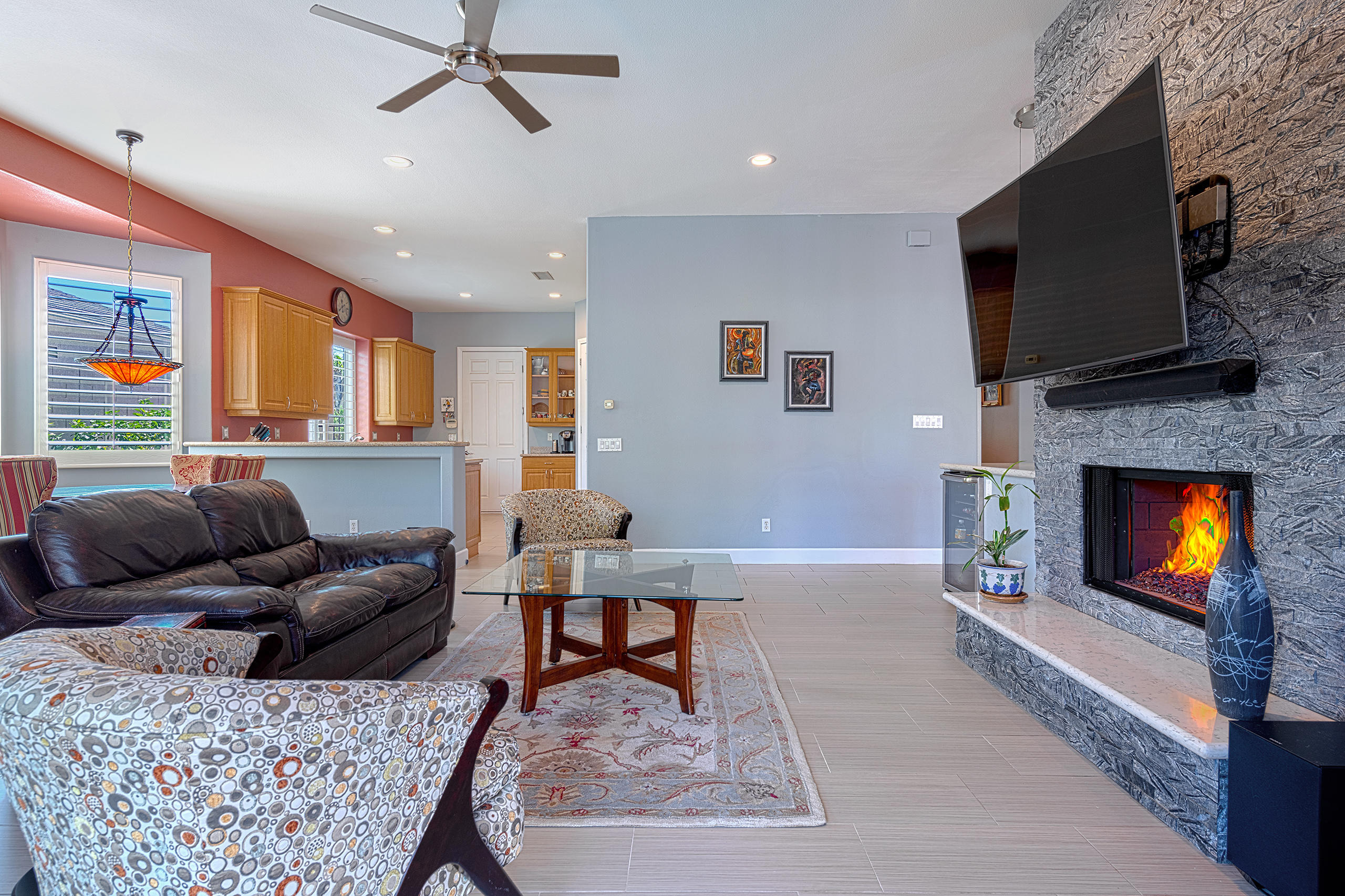 14 Bollinger Road Rancho Mirage, CA 92270 - Photo 4 of 31 1007