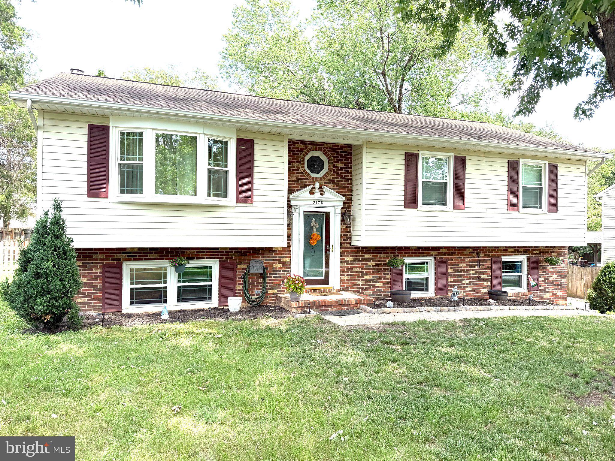 2175 Sebastian Road Fredericksburg, VA 22405 - Photo 2 of 37 Charming split-level home with greenery.