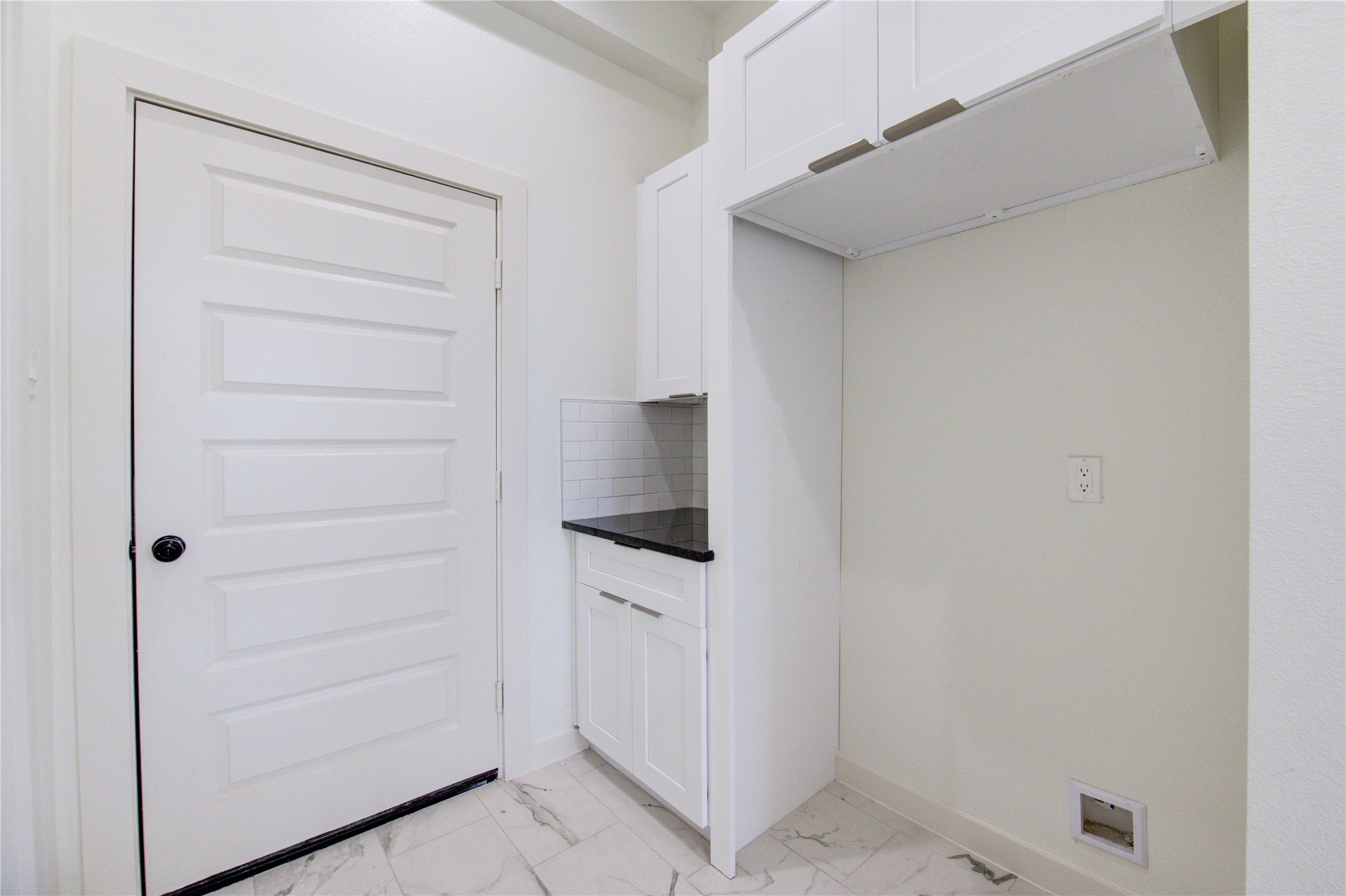2912 El Fenice Lane Houston, TX 77057 - Photo 32 of 49 wooden floor in an empty room
