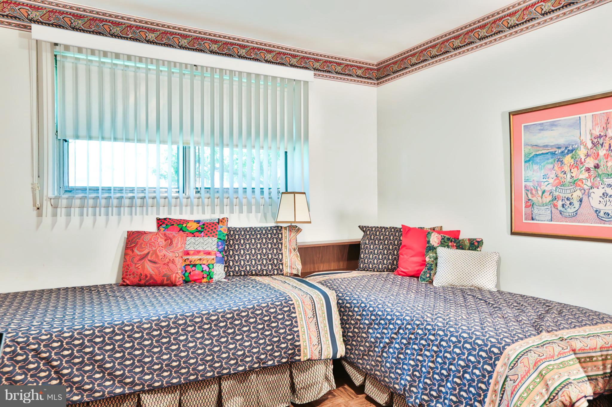 8207 Anita Road Baltimore, MD 21208 - Photo 23 of 28 Bedroom