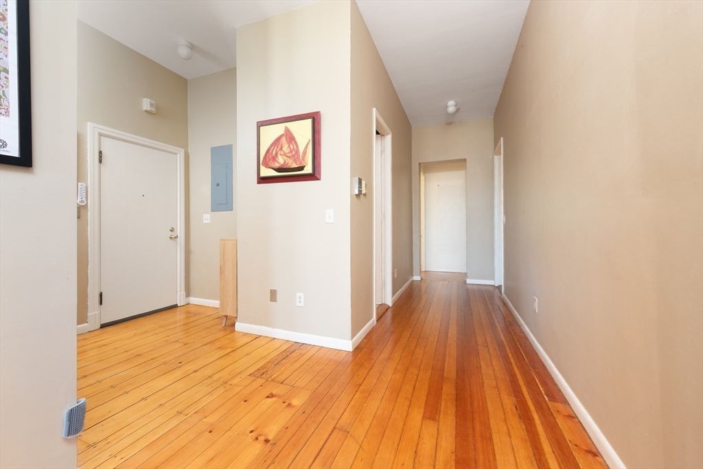 7 Bay State Road, Unit 2C Boston, MA 02215 - Photo 19 of 34