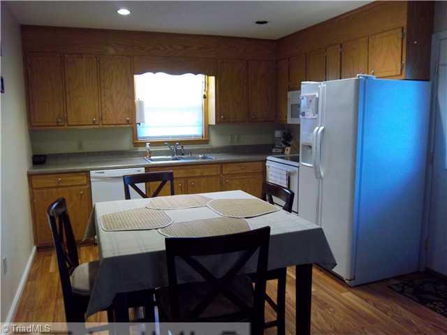 188 Roy Lopp Road Lexington, NC 27292 - Photo 3 of 8 Kitchen.
