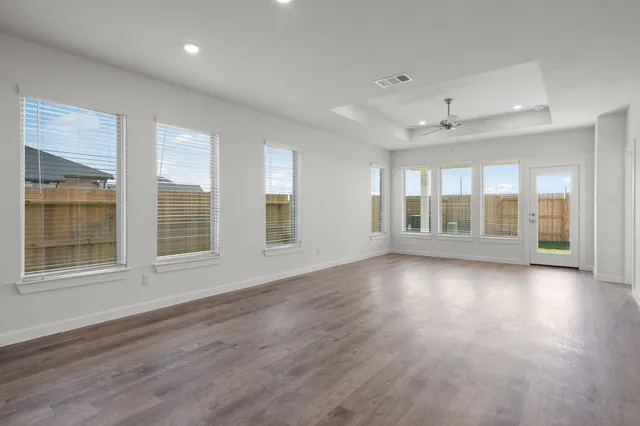 $408,000 | 308 Goldeneye Duck Drive, Hempstead, TX 77445