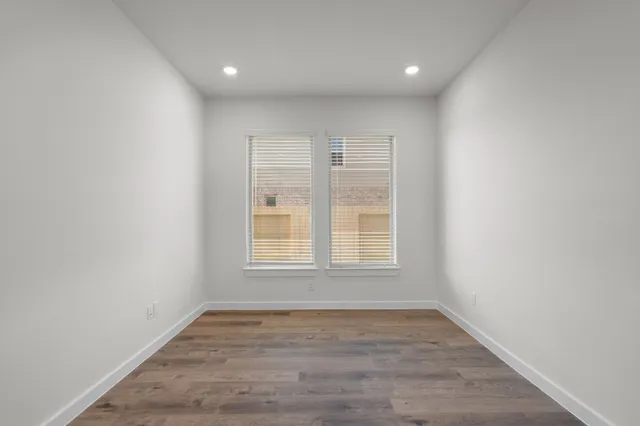 $408,000 | 308 Goldeneye Duck Drive, Hempstead, TX 77445