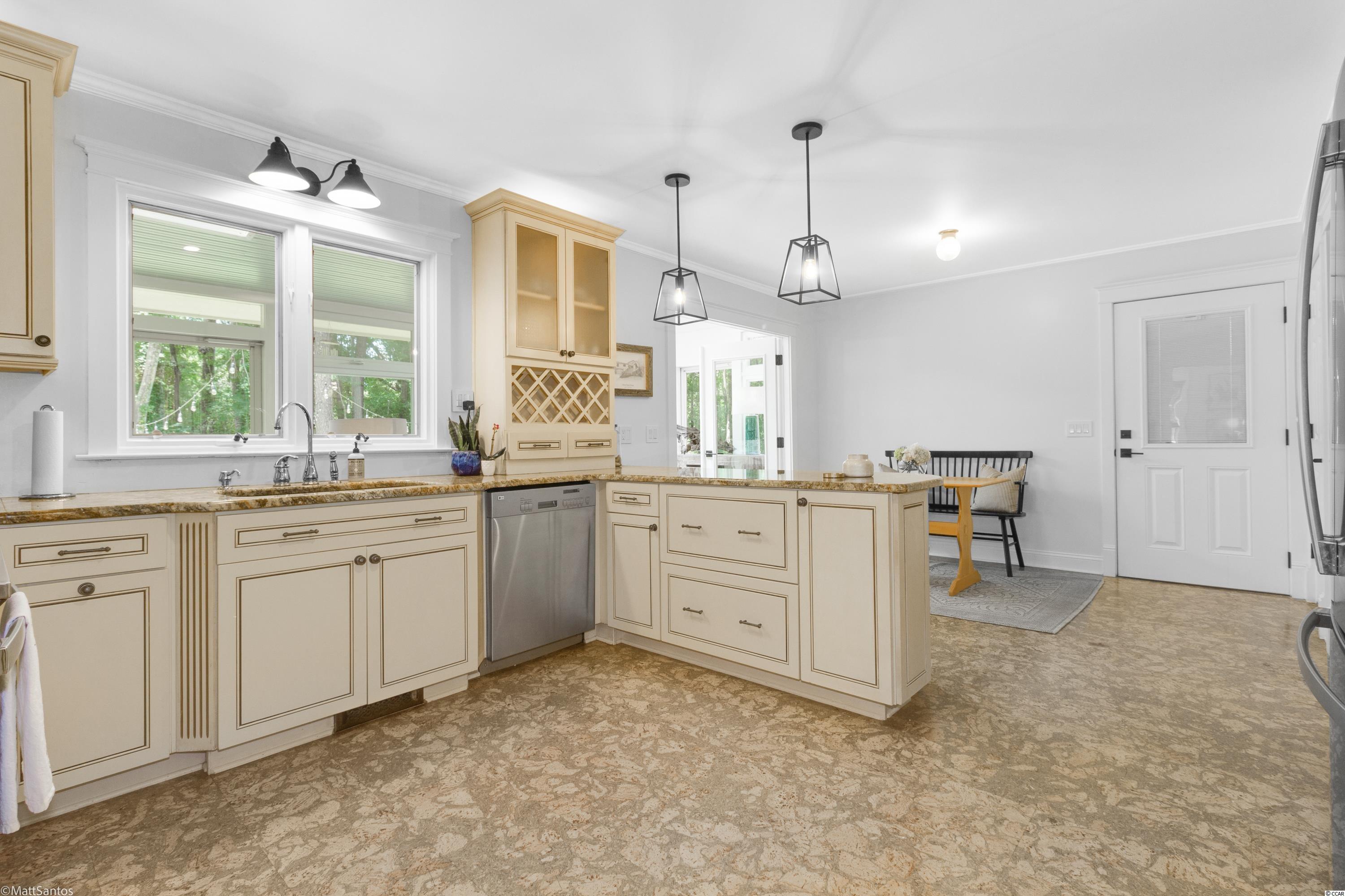 133 Otter Run Road Pawleys Island, SC 29585 - Photo 16 of 40