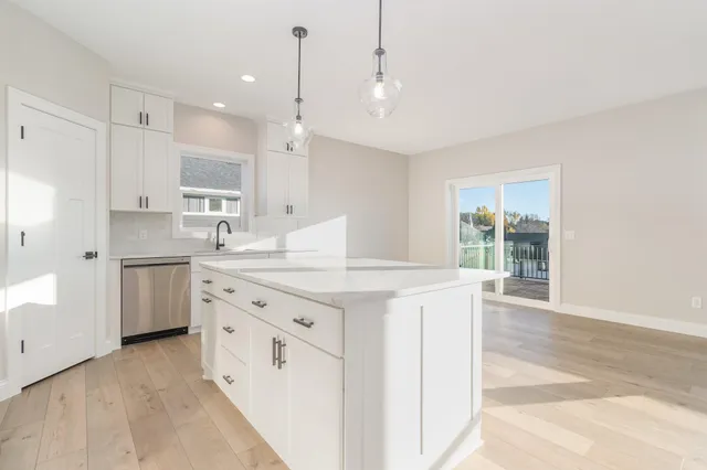 $652,975 | 3880 Larabee Avenue Northeast, St. Michael, MN 55376