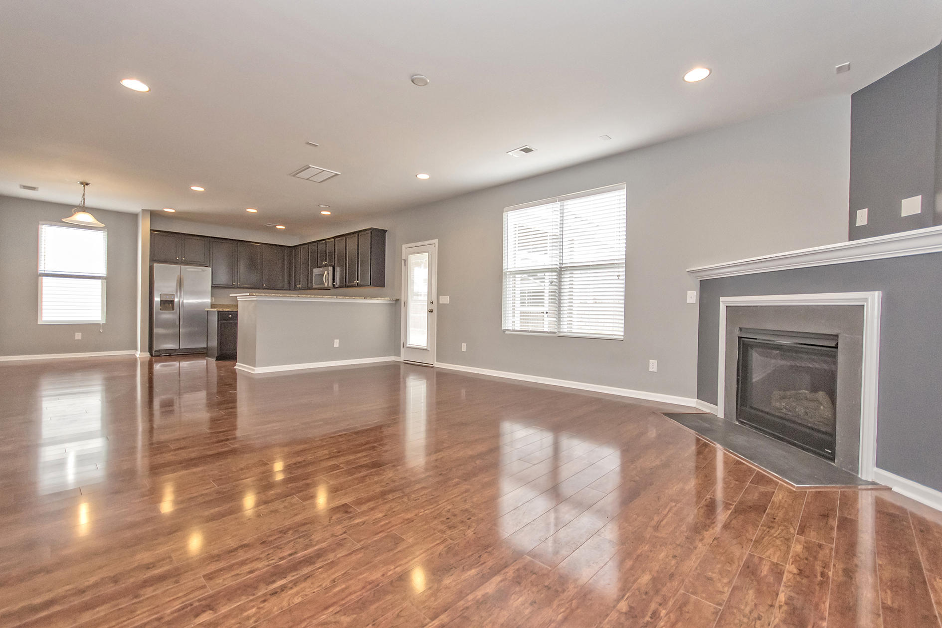 607 Ravens Wood Road Summerville, SC 29486 - Photo 3 of 33 Den and Kitchen area