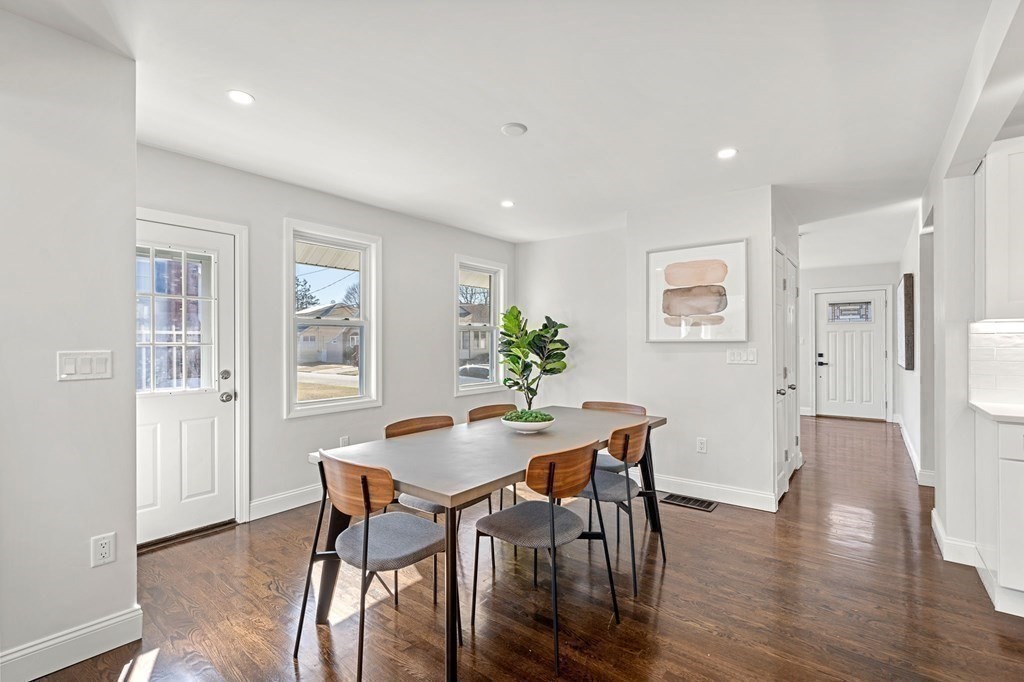 14 Dustin Street Saugus, MA 01906 - Photo 8 of 16 Gallery Image 8