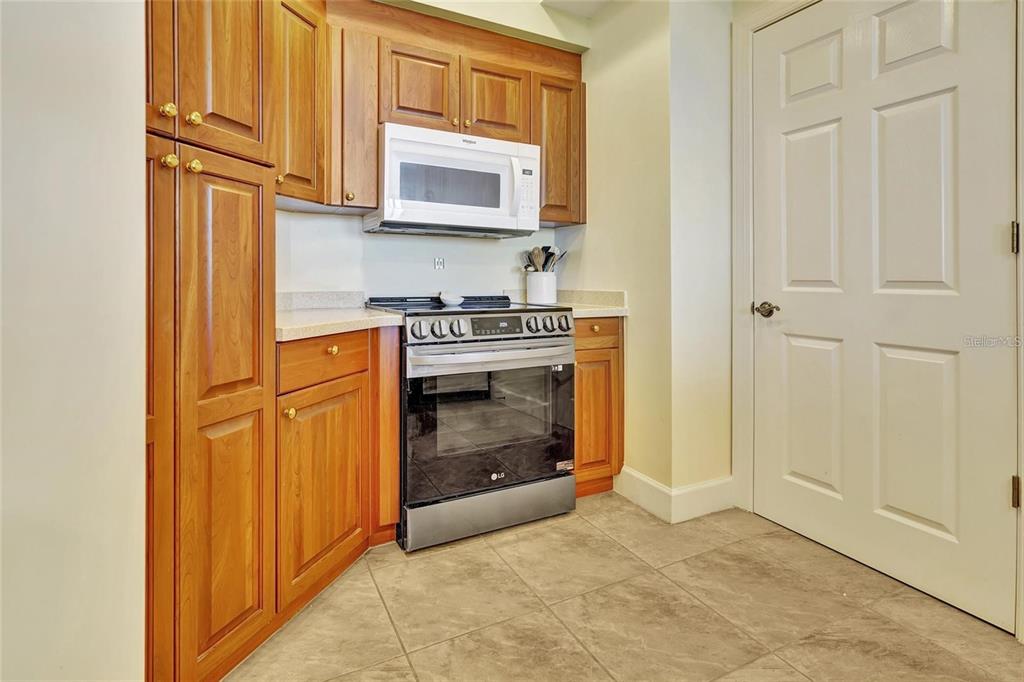 3191 Matecumbe Key Road, Unit 701 Punta Gorda, FL 33955 - Photo 9 of 11