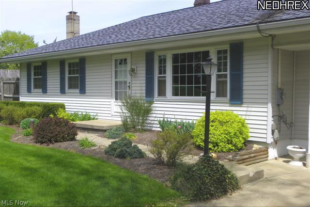 1721 Randolph Road Mogadore, OH 44260 - Photo 3 of 24 Gallery Image 3