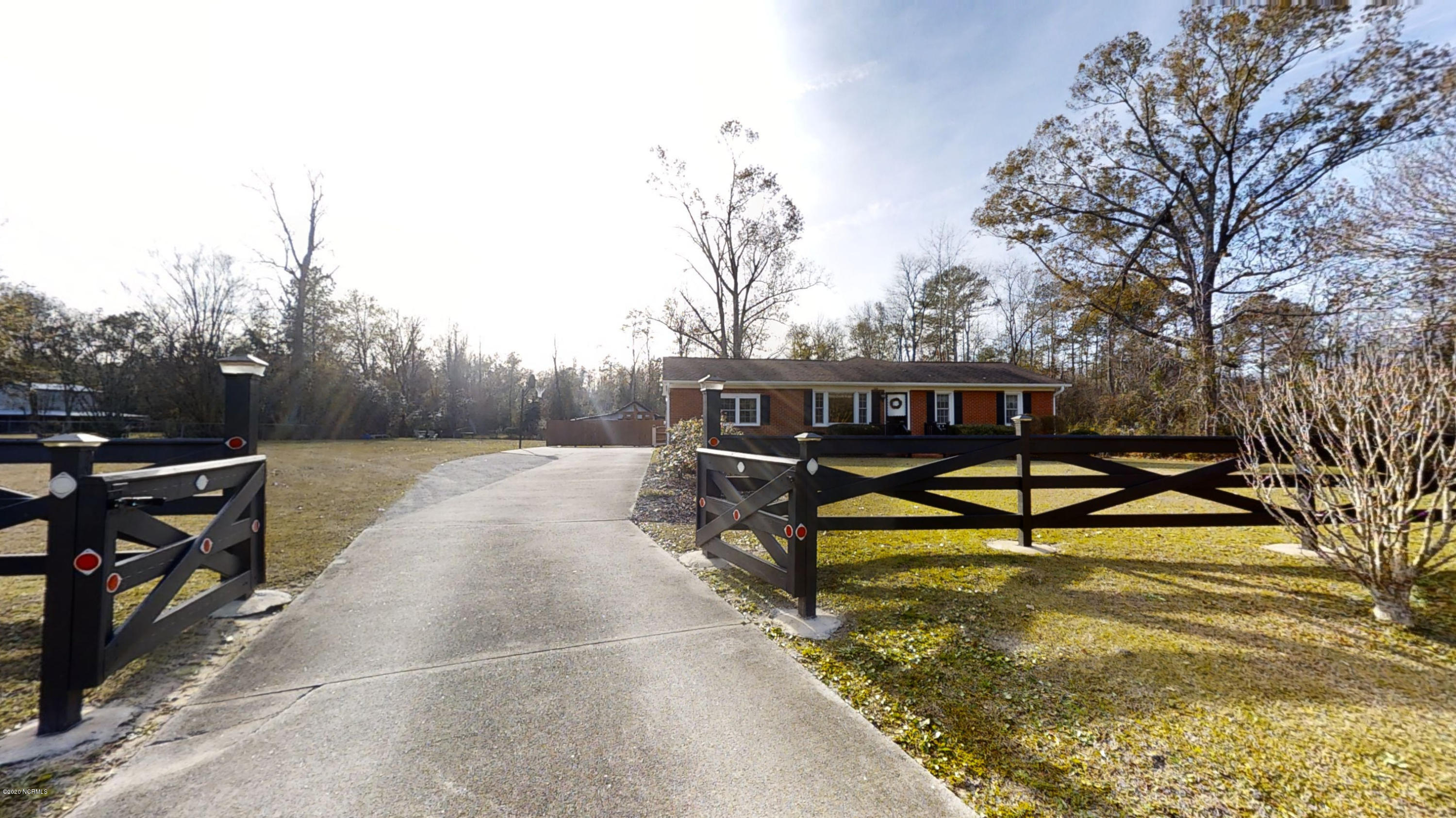 526 Briarneck Road Jacksonville, NC 28540 - Photo 1 of 65 Front