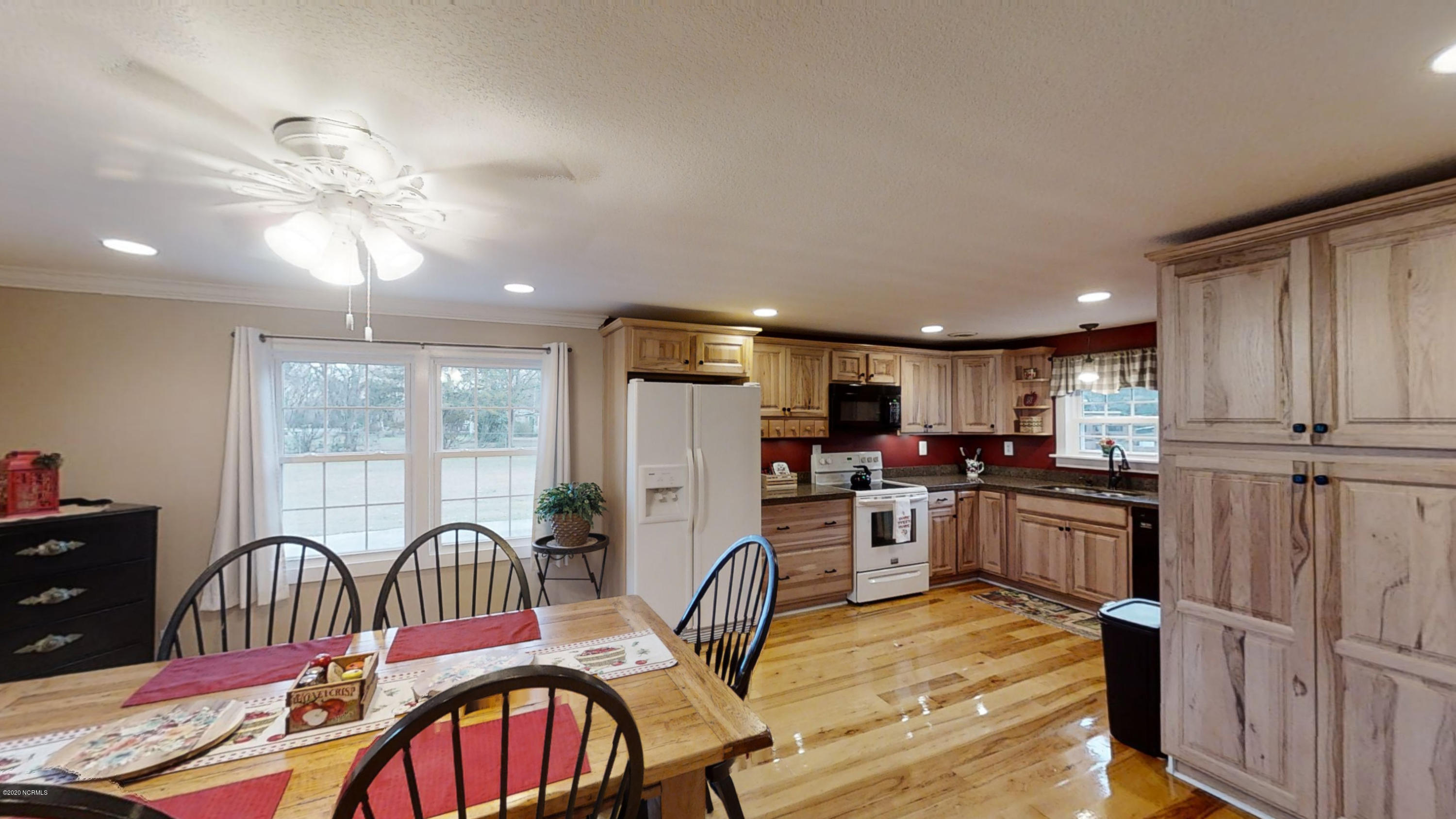526 Briarneck Road Jacksonville, NC 28540 - Photo 19 of 65 13 - Dining - Kitchen - Copy