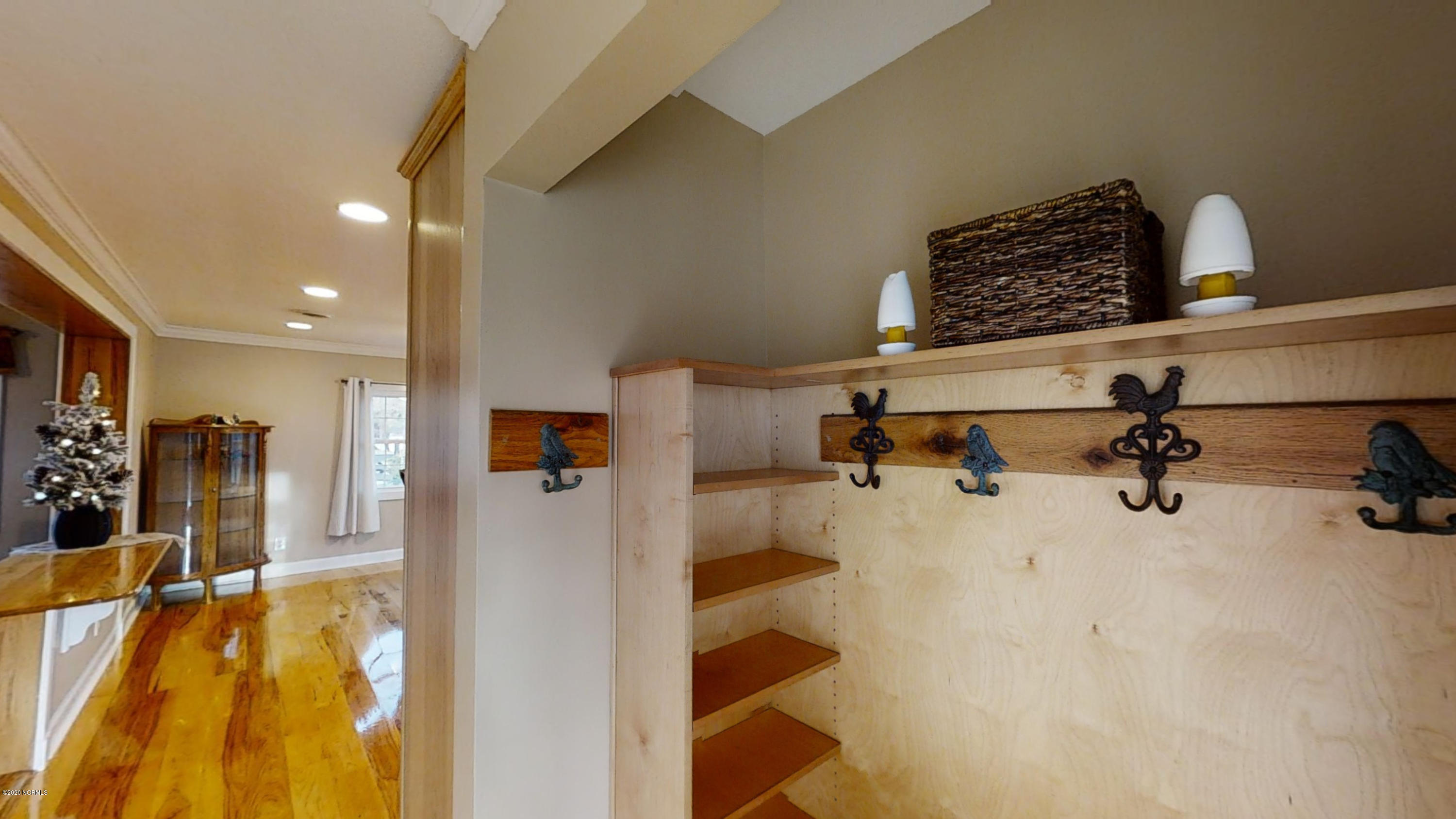 526 Briarneck Road Jacksonville, NC 28540 - Photo 24 of 65 37 - Entry Way - Copy