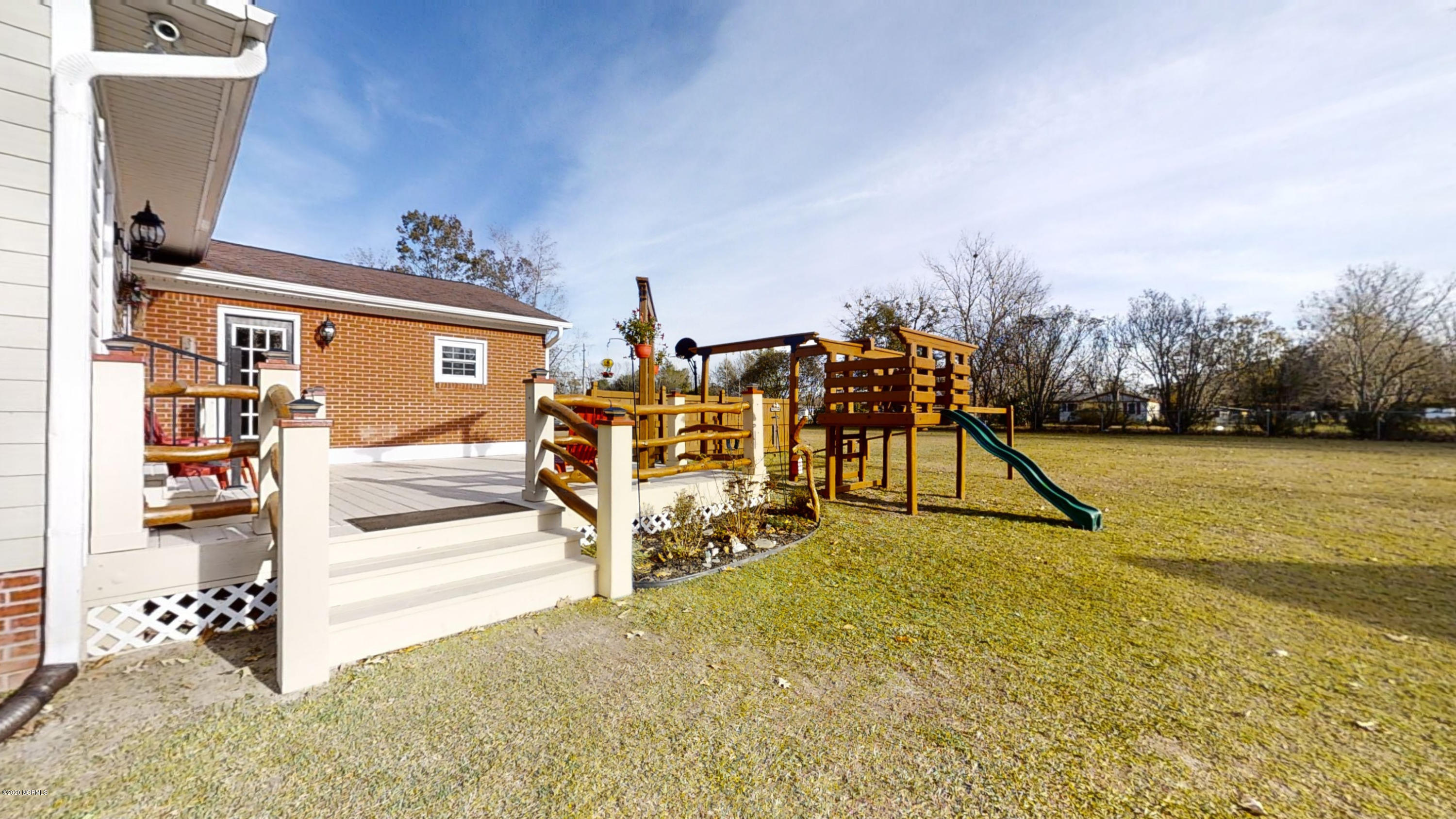 526 Briarneck Road Jacksonville, NC 28540 - Photo 49 of 65 45 - Back Deck