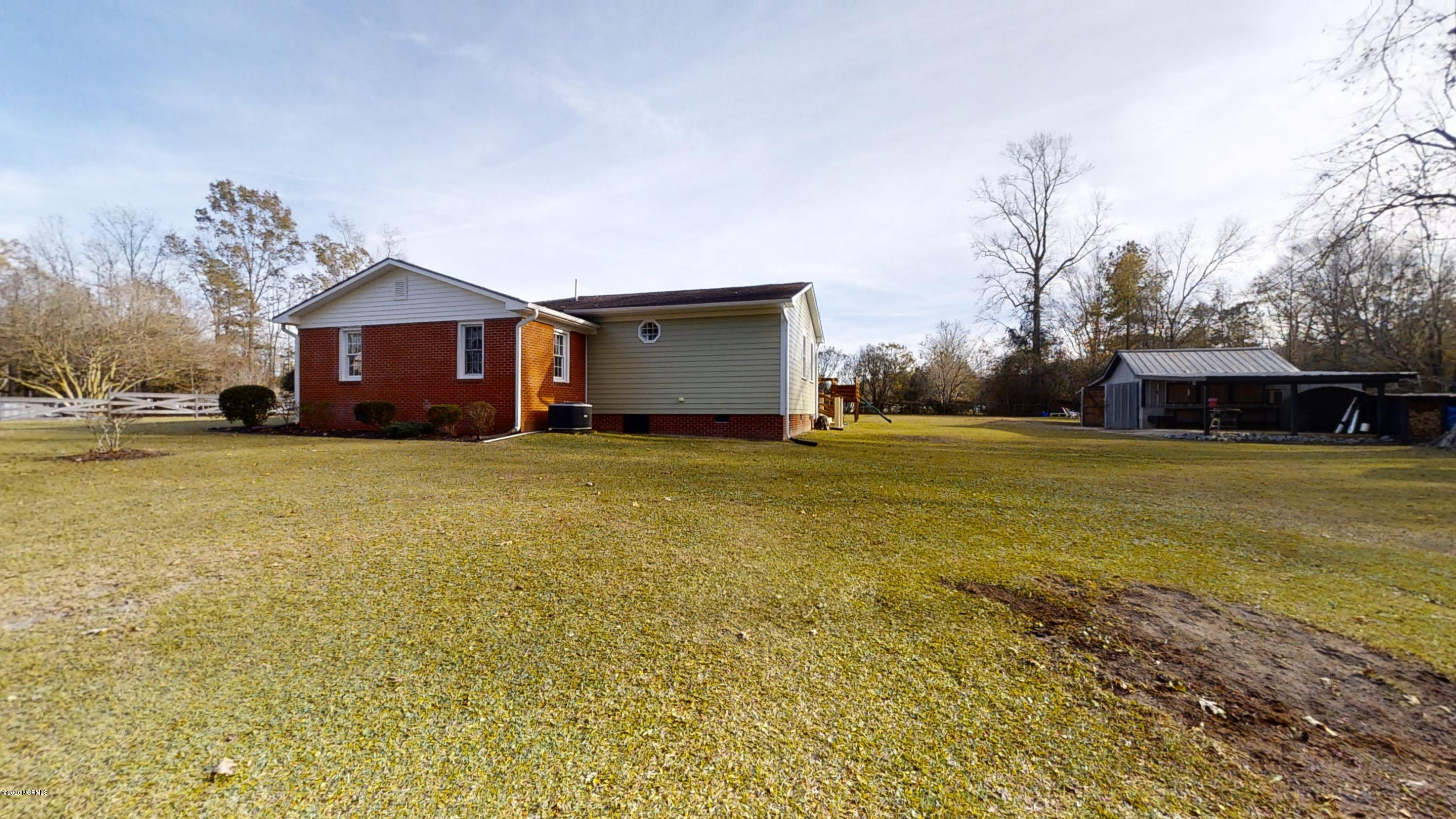 526 Briarneck Road Jacksonville, NC 28540 - Photo 56 of 65 58 - Right Side - Copy