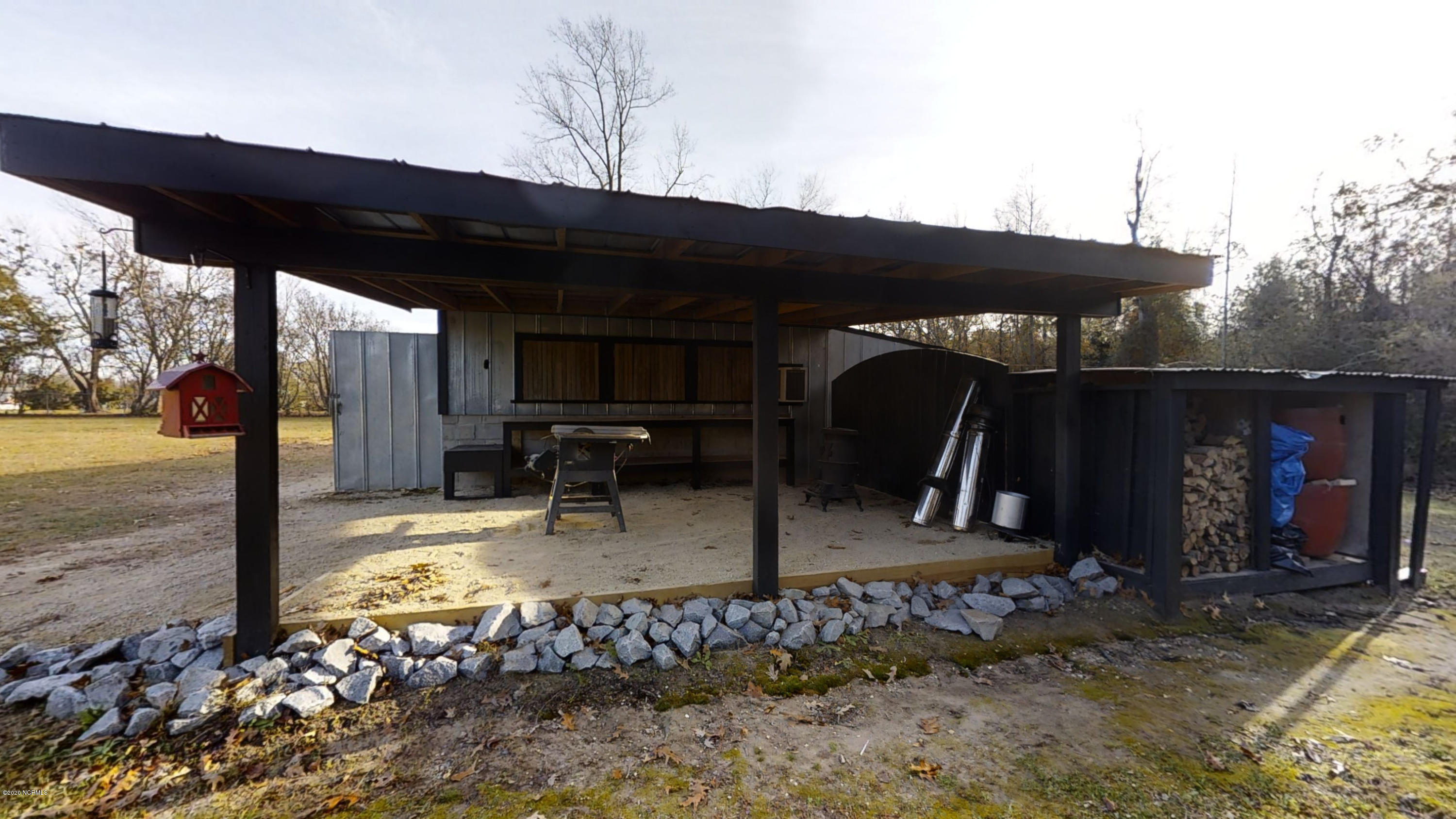 526 Briarneck Road Jacksonville, NC 28540 - Photo 58 of 65 52 - Barn - Right Side