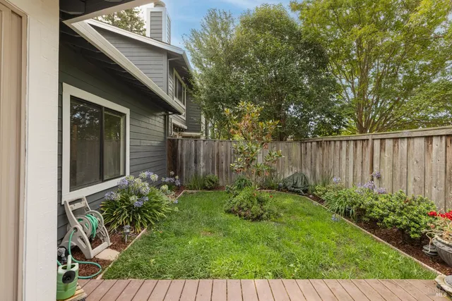 $625,000 | 601 Marylyn Circle, Petaluma, CA 94954