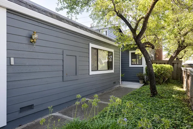 $625,000 | 601 Marylyn Circle, Petaluma, CA 94954