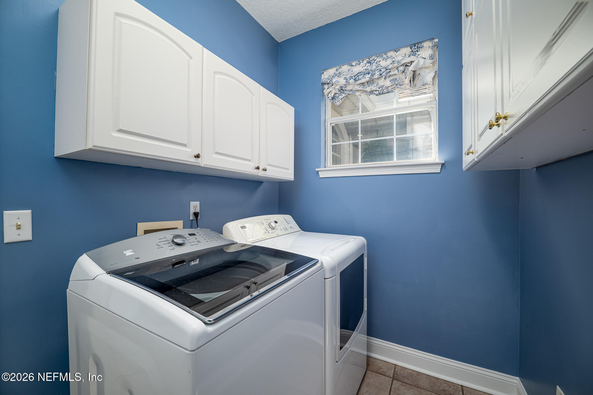9965 Chelsea Lake Road Jacksonville, FL 32256 - Photo 35 of 38 31 - laundry