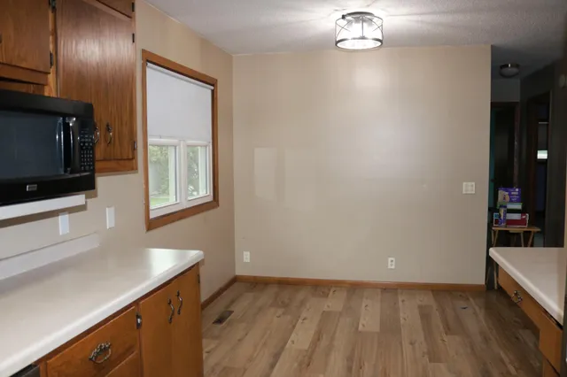 $179,000 | 1520 North Elm Street, Fairmont, MN 56031