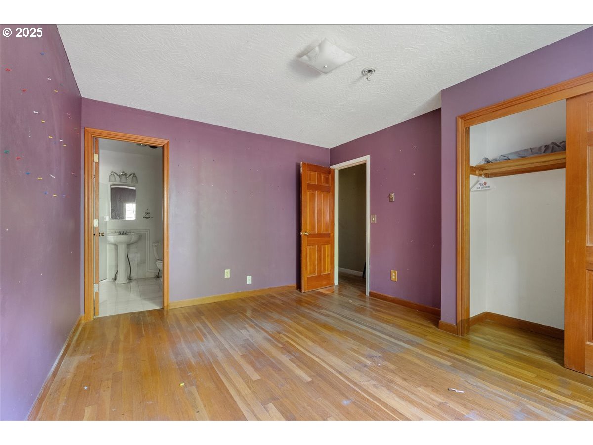 2617 Northeast 166th Street Ridgefield, WA 98642 - Photo 20 of 35 a view interior of the house and kitchen