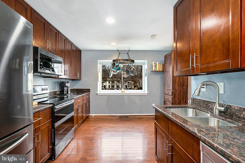 2385 Generation Drive Reston, VA 20191 - Photo 4 of 28