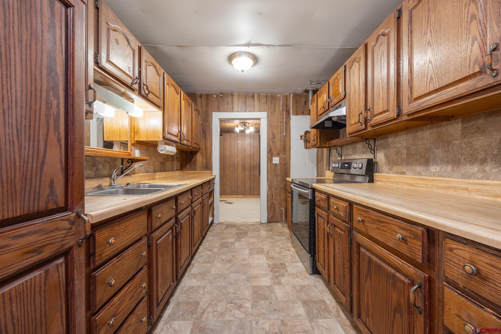 537 North Elm Street Cortez, CO 81321 - Photo 7 of 41