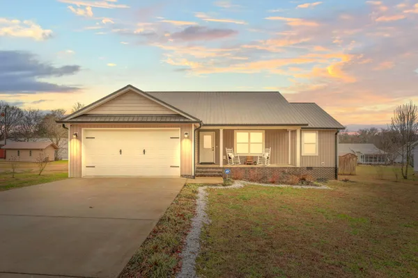 $339,900 | 453 Hill Circle, Dunlap, TN 37327