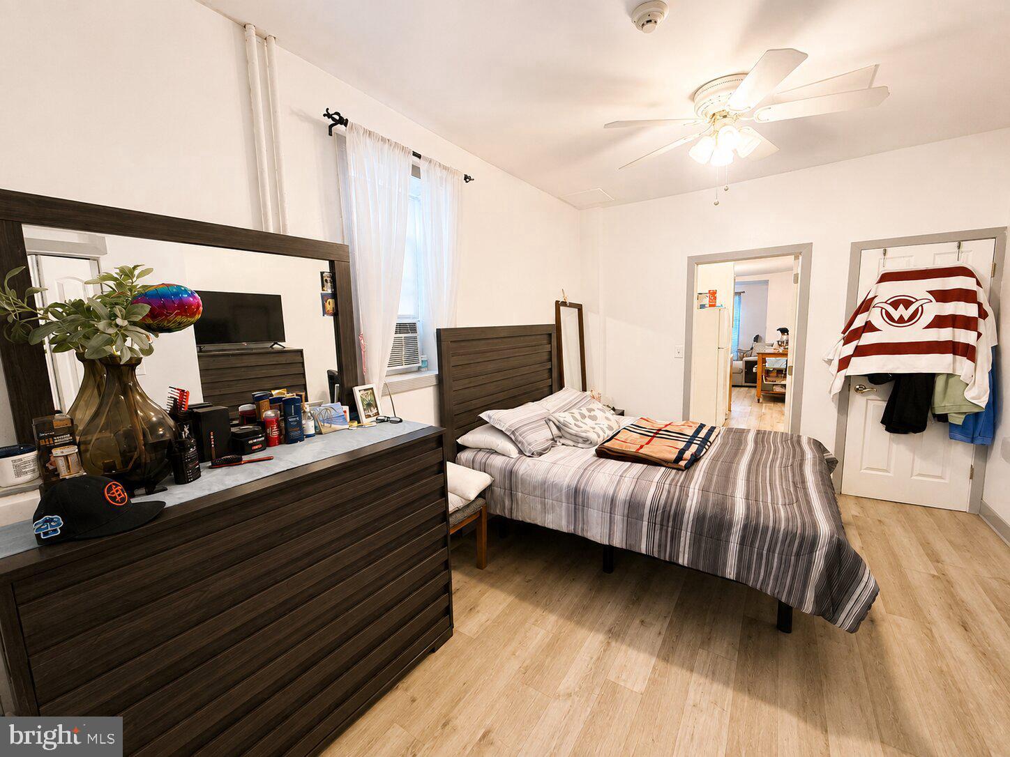 501 Rising Sun Avenue Philadelphia, PA 19140 - Photo 11 of 62 1st floor bedroom