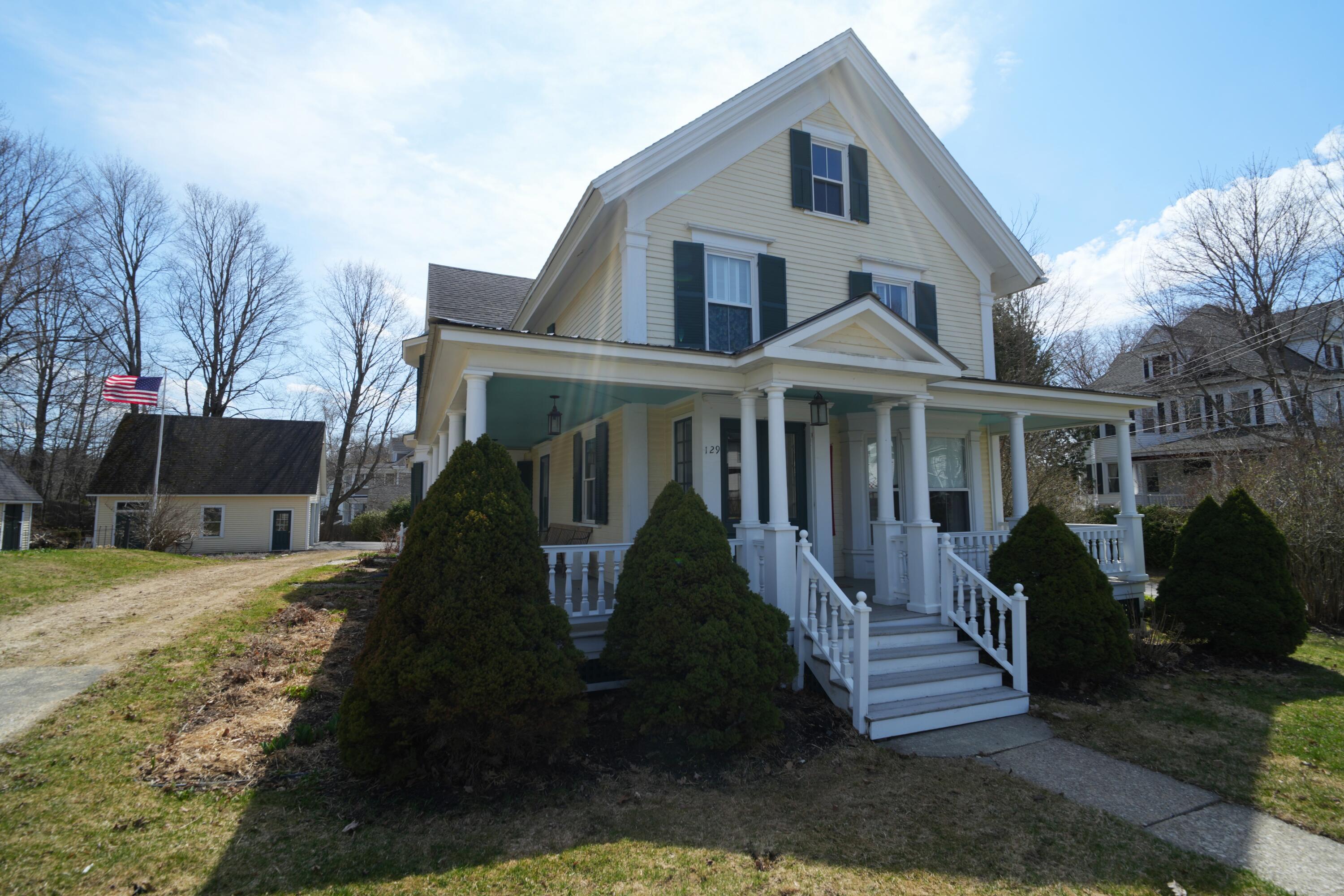 129 Main Street Houlton, ME 04730 - Photo 5 of 102