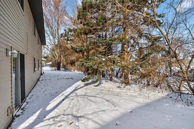 $250,000 | 7348 384th Court, North Branch, MN 55056