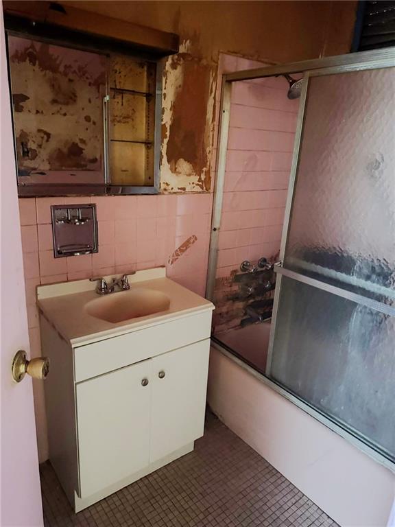 1293 Park Place Brooklyn, NY 11213 - Photo 11 of 15