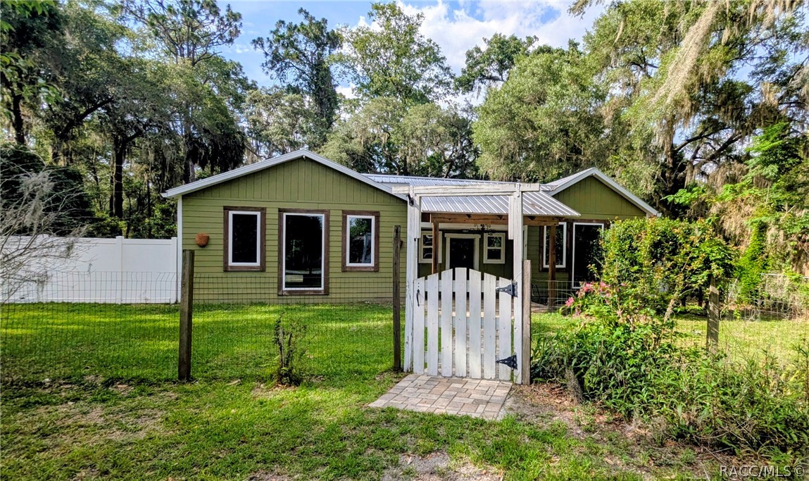 5333 East Tangelo Lane Inverness, FL 34453 - Photo 2 of 31