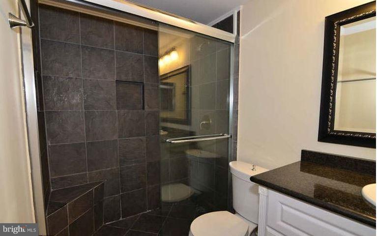 11260 Chestnut Grove Square, Unit 239 Reston, VA 20190 - Photo 2 of 25 Kitchen