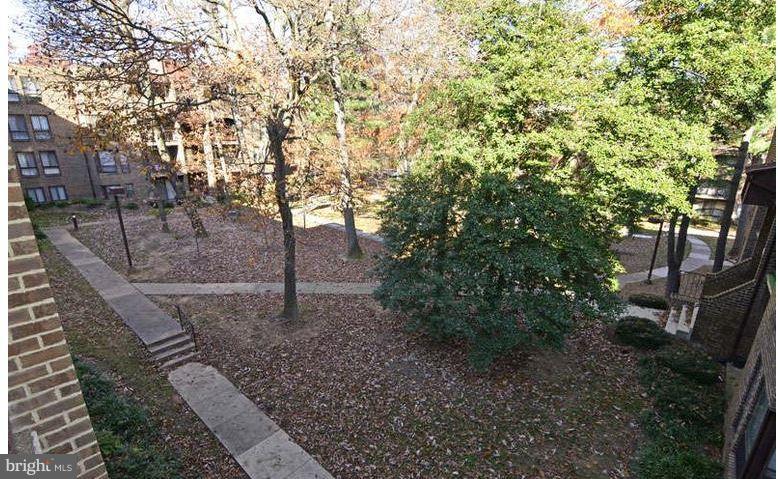 11260 Chestnut Grove Square, Unit 239 Reston, VA 20190 - Photo 21 of 25 Exterior (Rear)