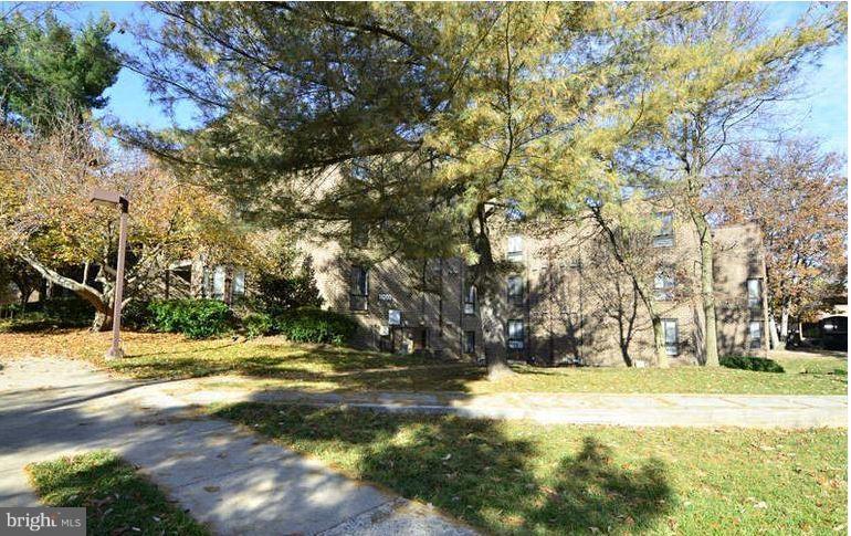 11260 Chestnut Grove Square, Unit 239 Reston, VA 20190 - Photo 22 of 25 Community